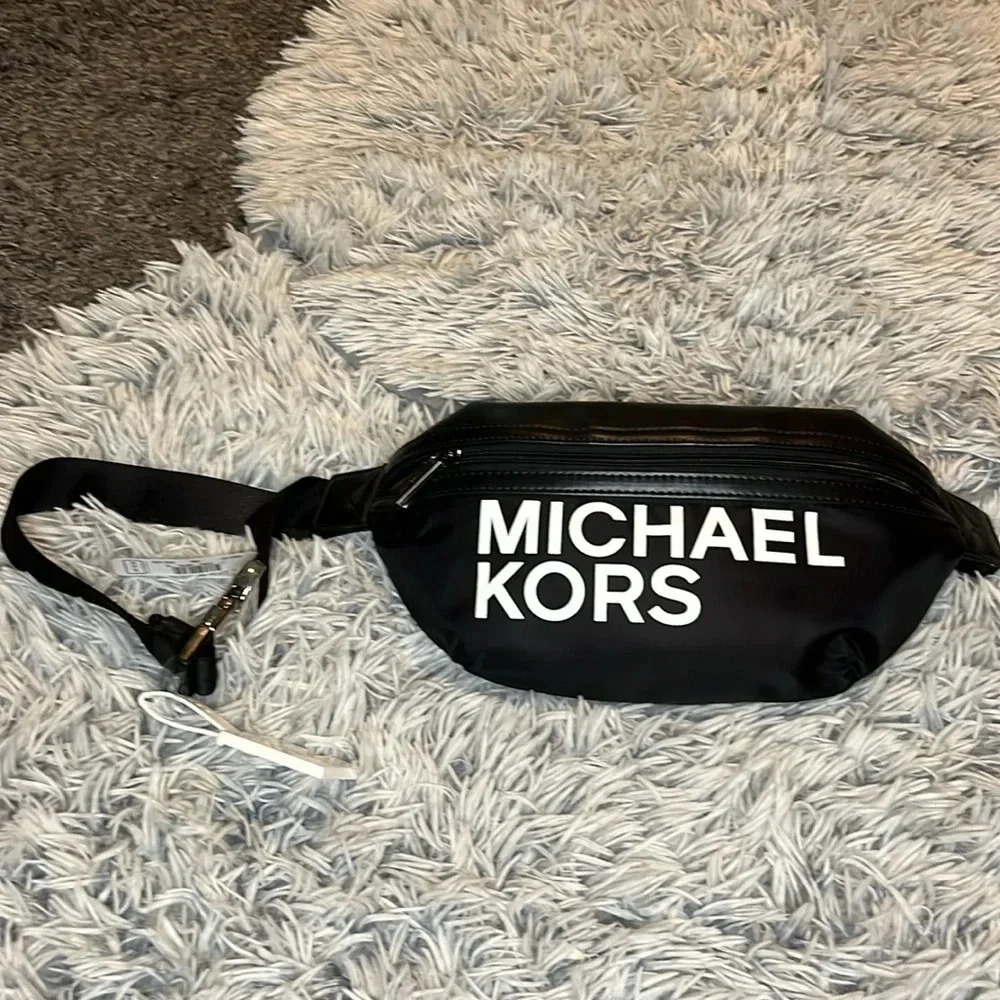 New! Michael Kors crossbody bag